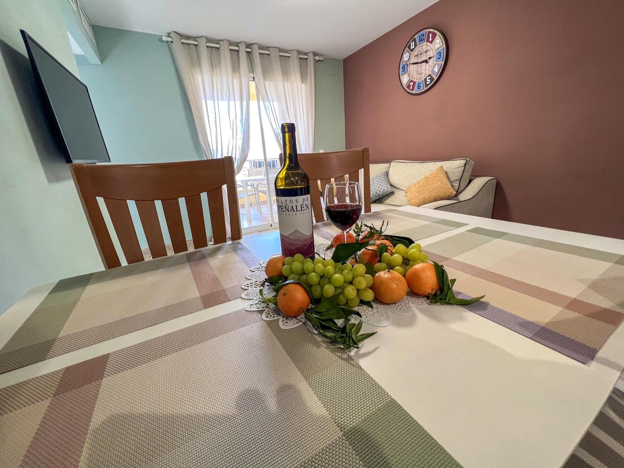 Karola Cosy Apartment Benidorm Exterior photo