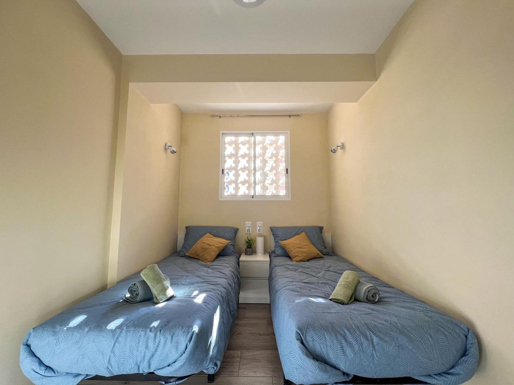 Karola Cosy Apartment Benidorm Exterior photo