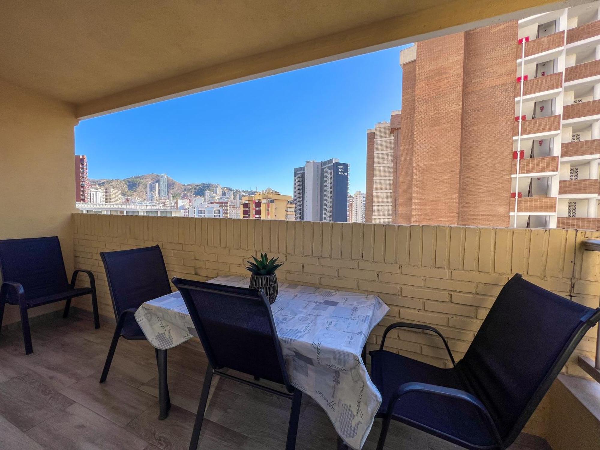 Karola Cosy Apartment Benidorm Exterior photo